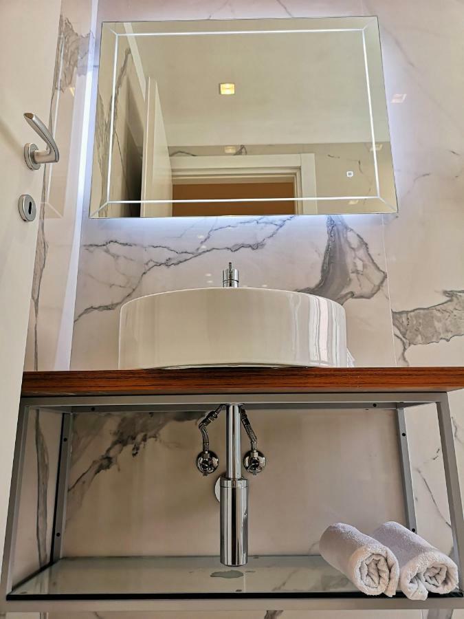 Feel Good Hotel Rimini Bagian luar foto
